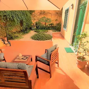 Bed & Breakfast Five, Roma