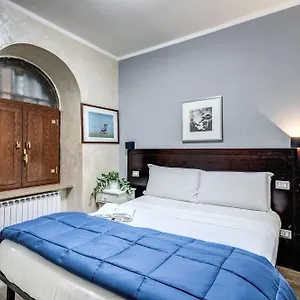  Otel Family House